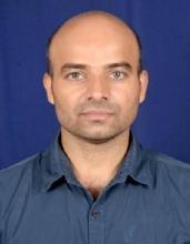 Dr.  Rajen  Kundu 